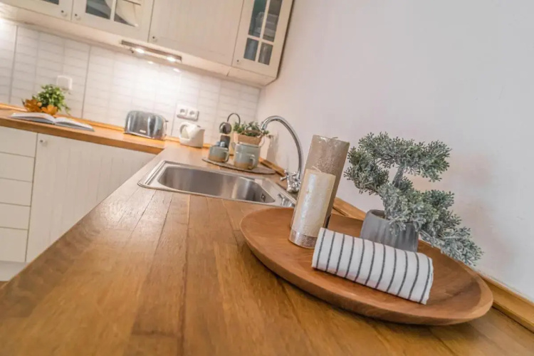 Spacious Apt at Mala Strana, Charles Bridge 3min