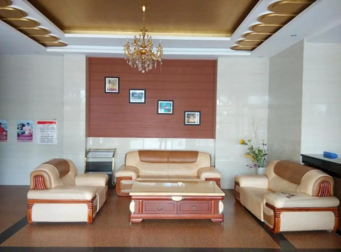 Yuquan Business Hotel