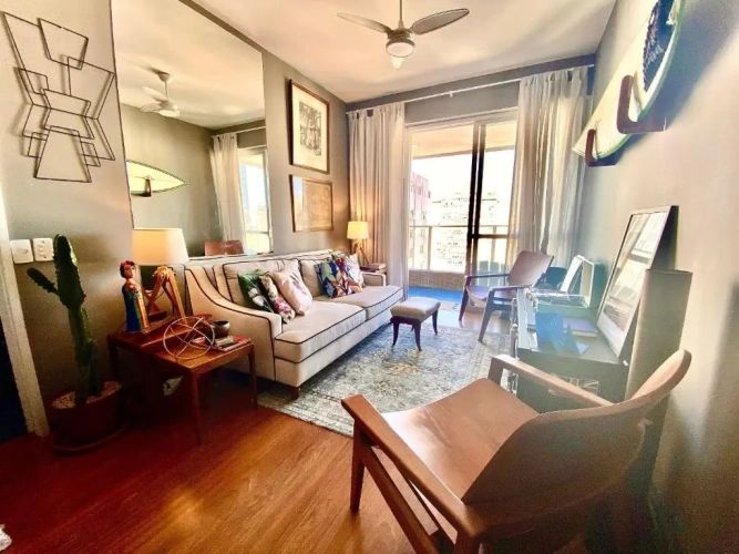 2 Bedrooms Apartment