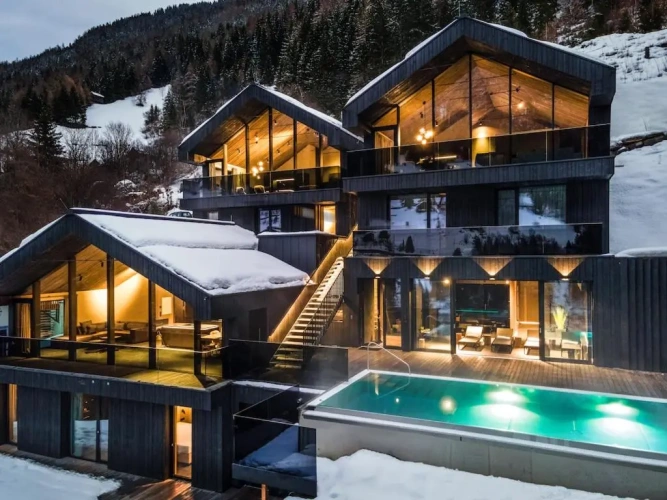 3 Bedrooms Double Villa