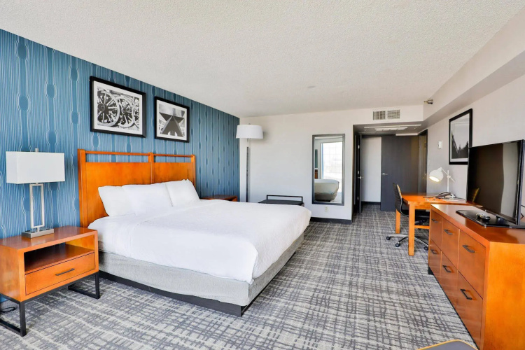 Embassy Suites by Hilton Austin Central