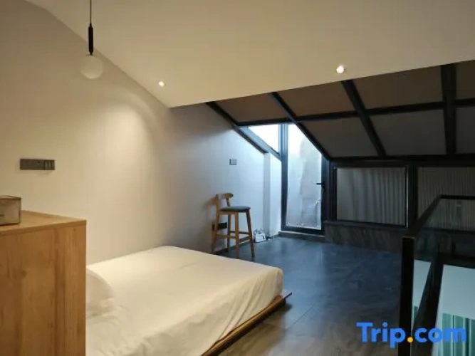 Quadruple Apartment