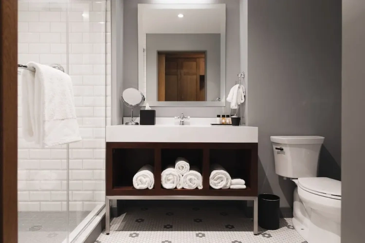 1 Bedroom Suite with balcony