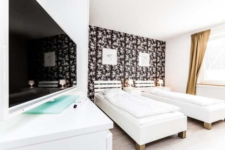 2 Bedrooms Luxury Apartment