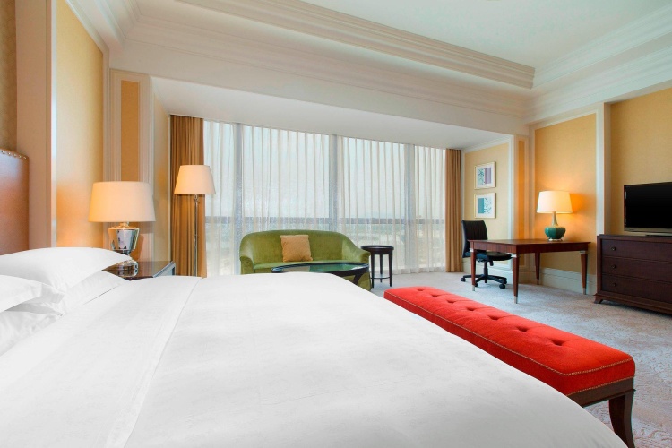 Premier Double room with city view