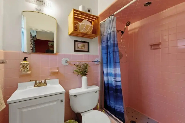 1BR Pet-friendly Studio Parking & Backyard BBQ