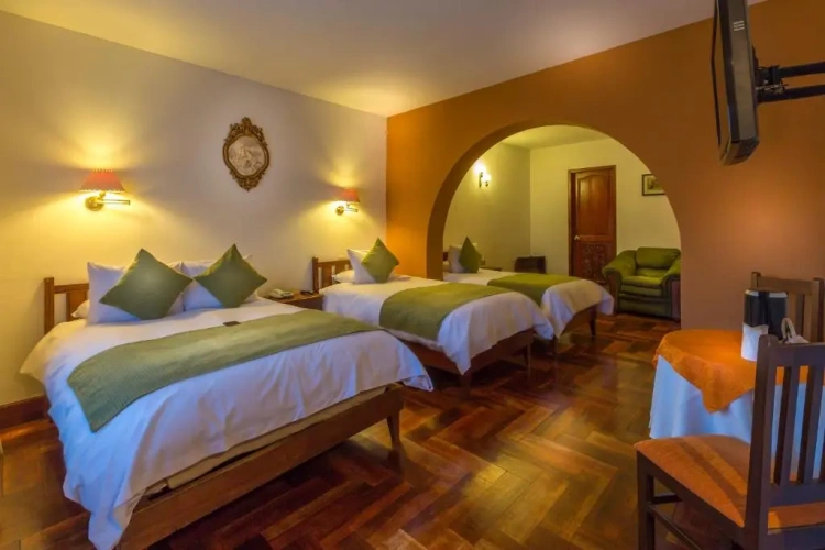Superior Triple room