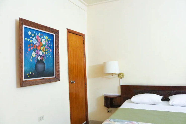 Prince Hotel