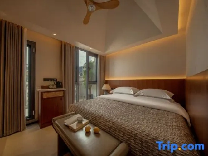 Standard room with balcony