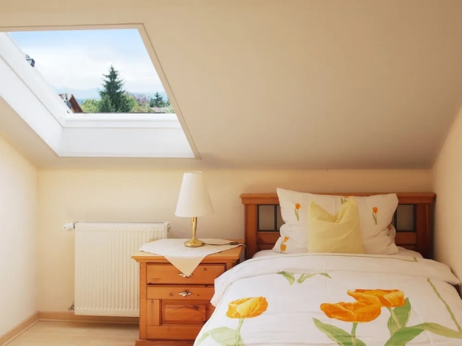 2 Bedrooms Triple Apartment with garden view