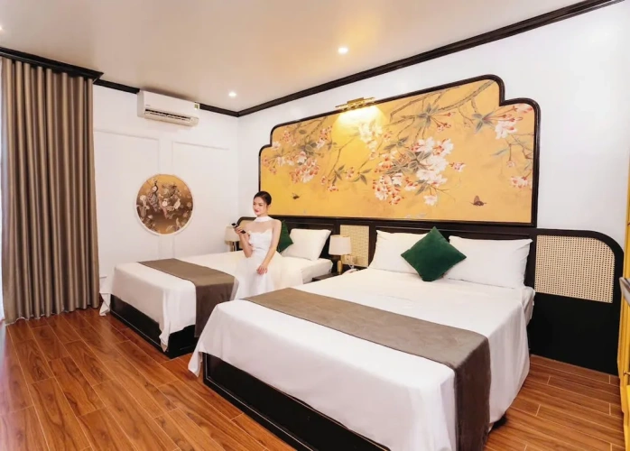 Standard Quadruple Family room