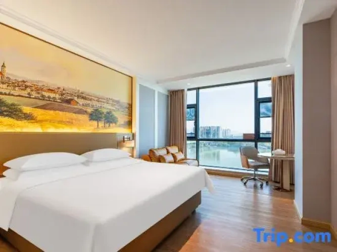 Standard Double room with river view