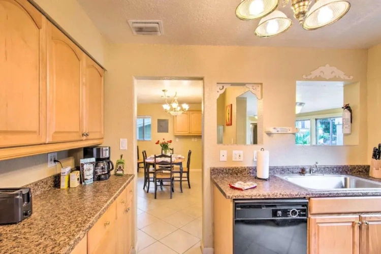 3 Bedrooms Cottage