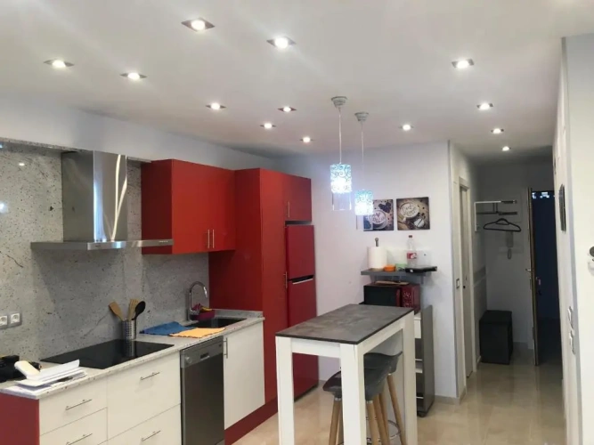 2 Bedrooms Apartment