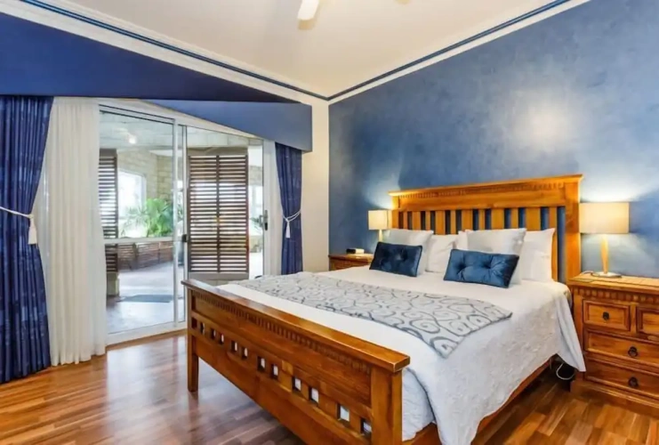 Standard Double room with view