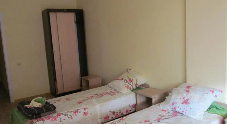 Hostel Raduga