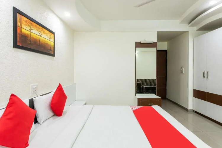 Mohit Regency Hotel