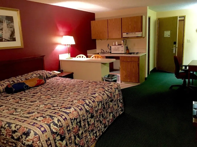 Midway Inn