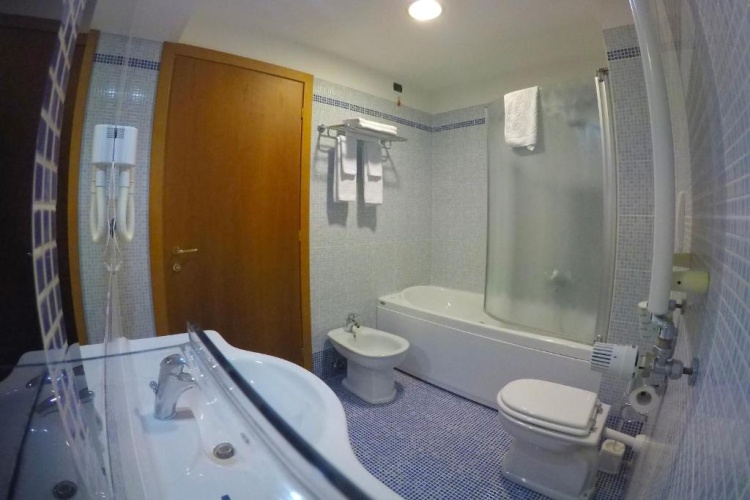 Deluxe Suite with balcony and with view