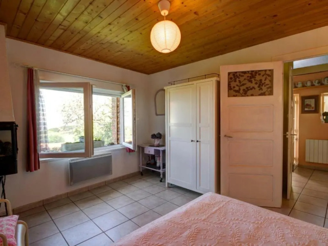 Gîte Marols, 4 pièces, 6 personnes - FR-1-496-2