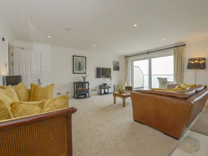 Apartment 29