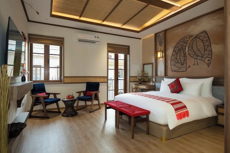 Deluxe Double room with balcony and with city view