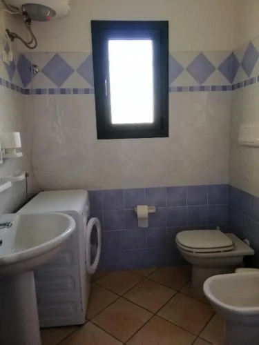 2 Bedrooms Cottage