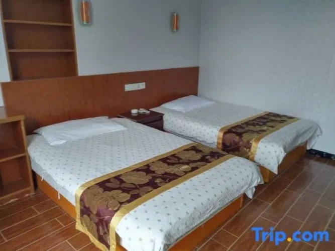 Economy Twin room