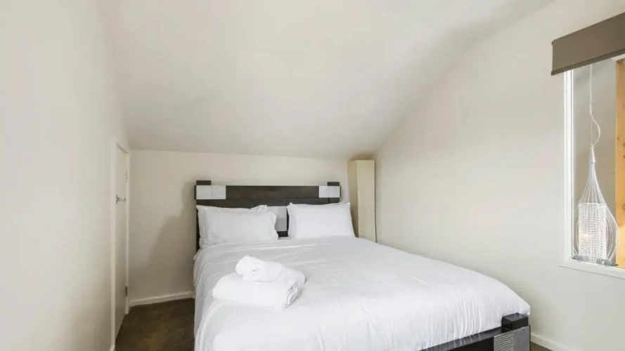 3 Bedrooms Double Apartment