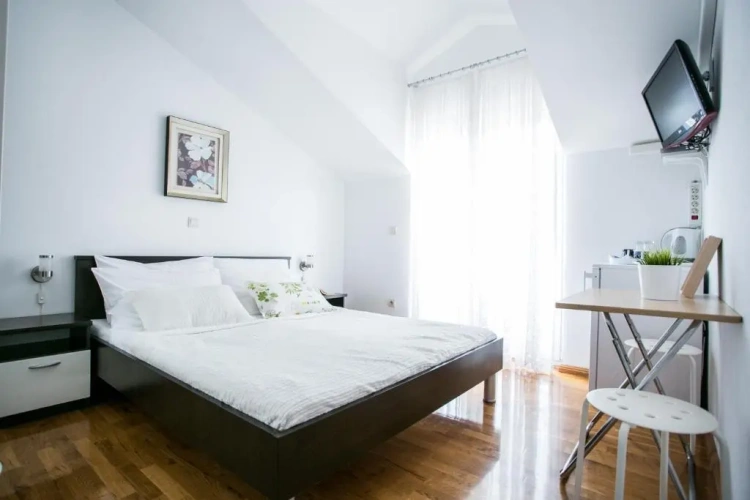 Standard Double room with balcony