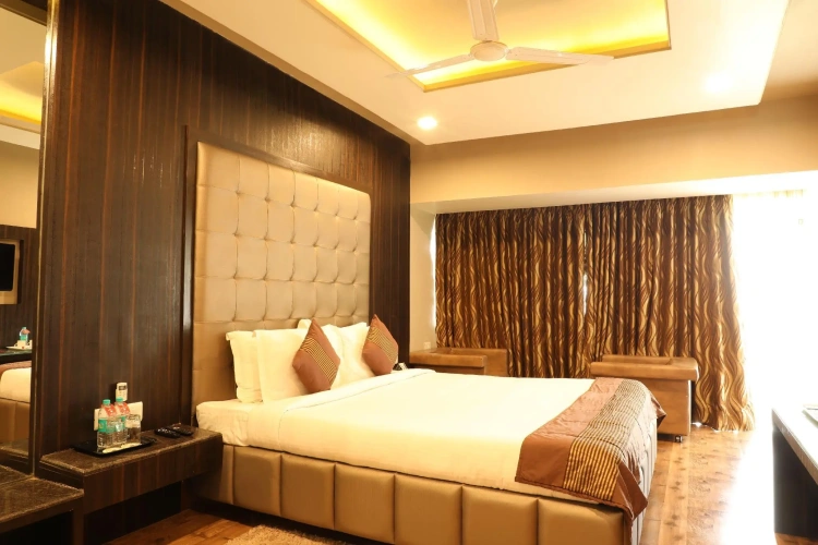 Premium Double room with lake view