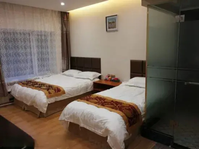 Taihua Hotel