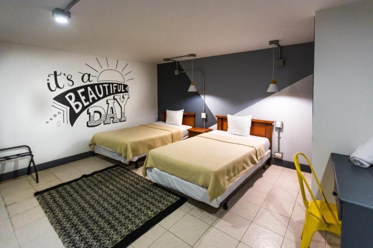Standard Twin room