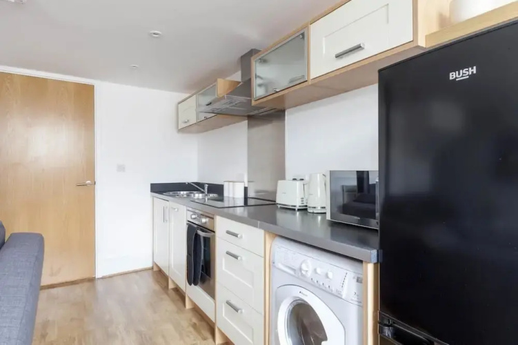 Stylish 2bed Apartment - Leicester