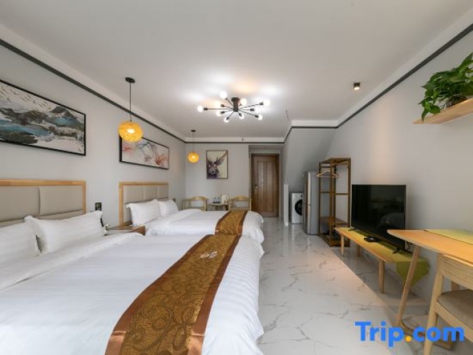 2 Bedrooms Family Apartment