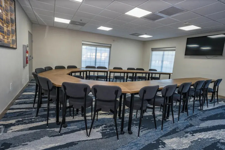 Comfort Inn & Suites