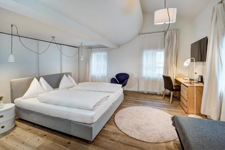 Standard Family room