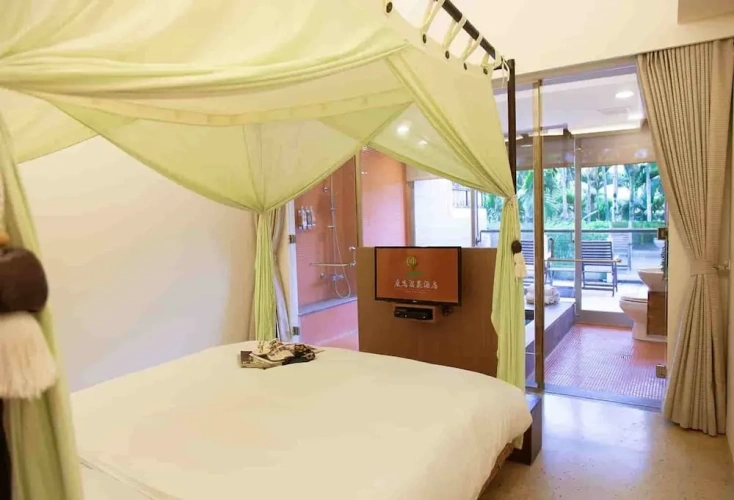 Superior Double room with balcony