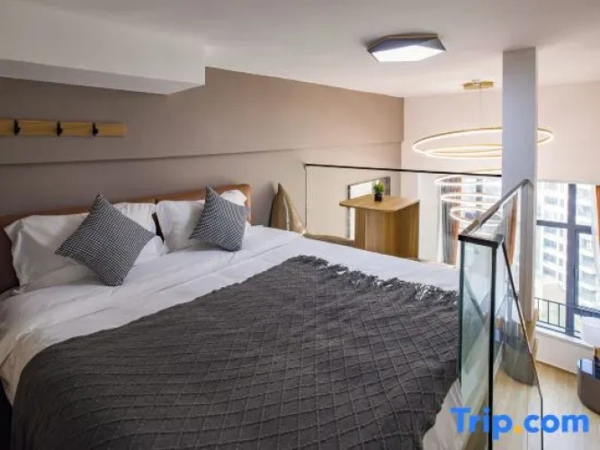 1 Bedroom Apartment with sea view
