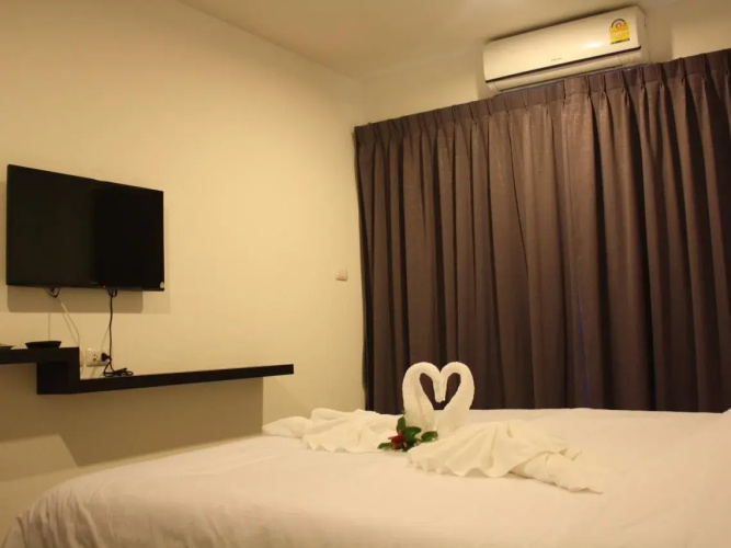 S1 @ Phuket Apartment Service