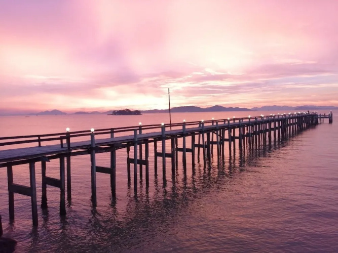 Jansom Beach Resort Ranong