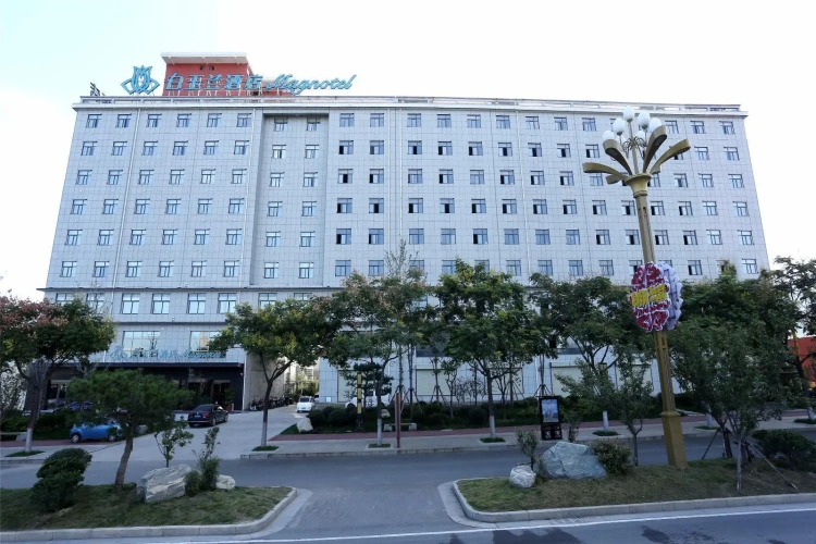 Magnotel Huayin Huashan Scenic Spot