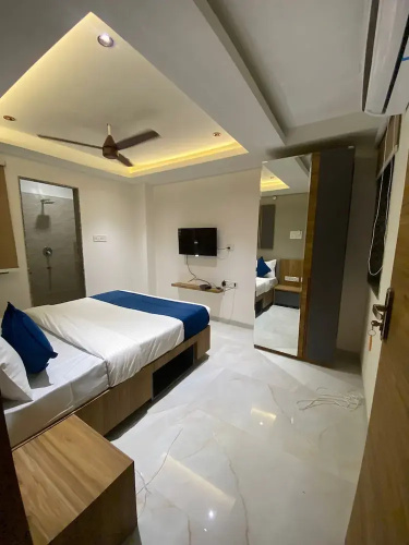 JMB Hotel Height