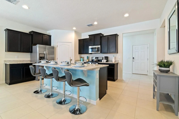 7053ows-solterra Resort