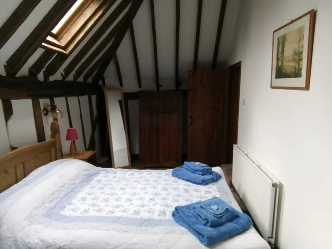Acorns Barn