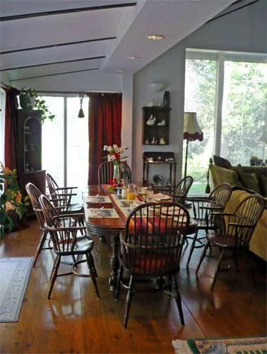 Brock Hollow B & B