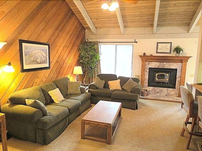 142 Premium Condo