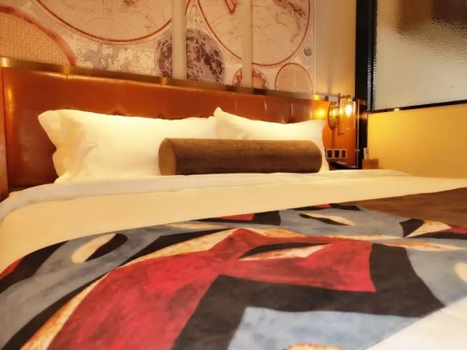 1 Bedroom Suite