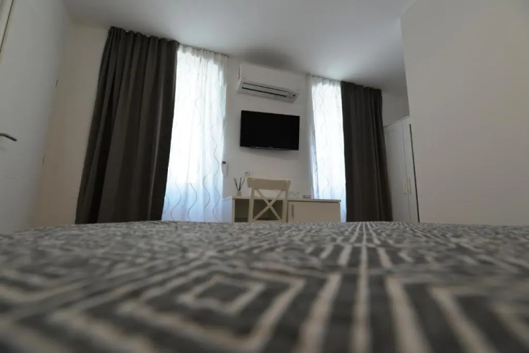 Apartments and Rooms Oliva