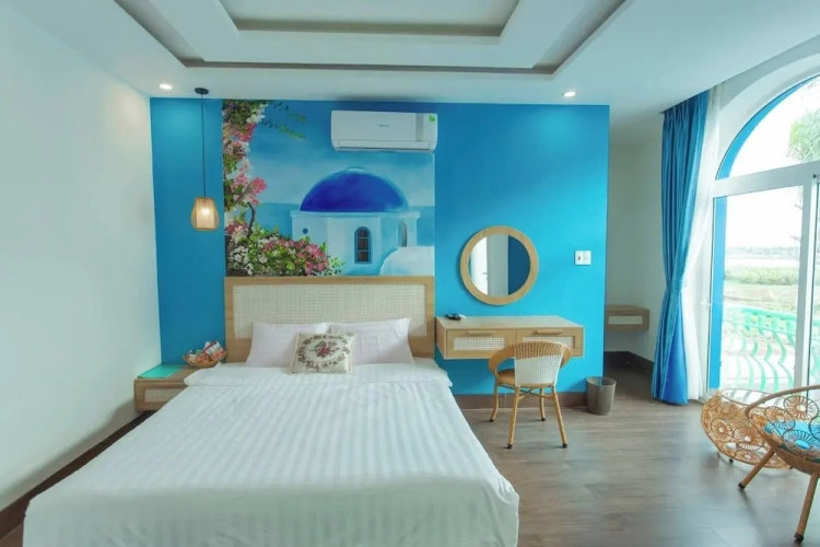 Deluxe Double room with balcony and with city view